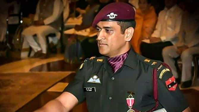 MS Dhoni: ಆರ್ಮಿ ಬಳಿಕ ಪೊಲೀಸ್ ಇಲಾಖೆಯಲ್ಲಿ ಕೆಲಸ ಗಿಟ್ಟಿಸಿಕೊಂಡ್ರ ಧೋನಿ? ಫೋಟೋ ನೋಡಿ