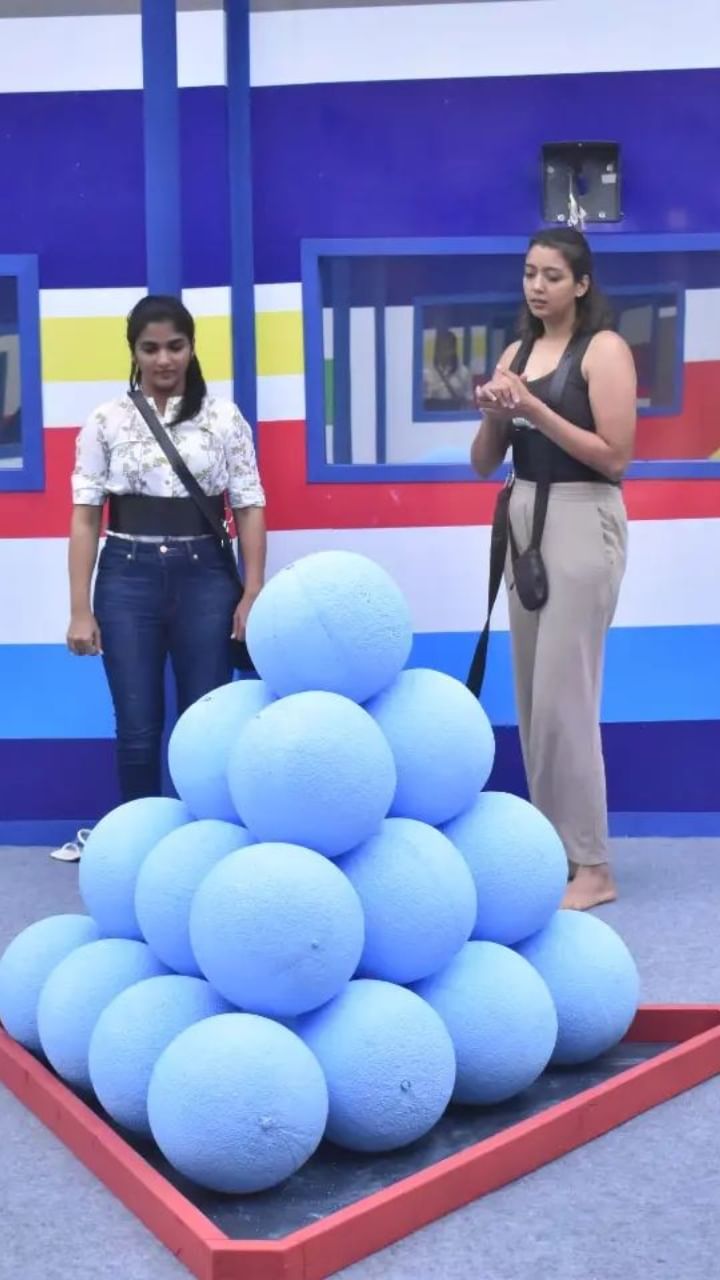 Aishwarya Pissay (4)