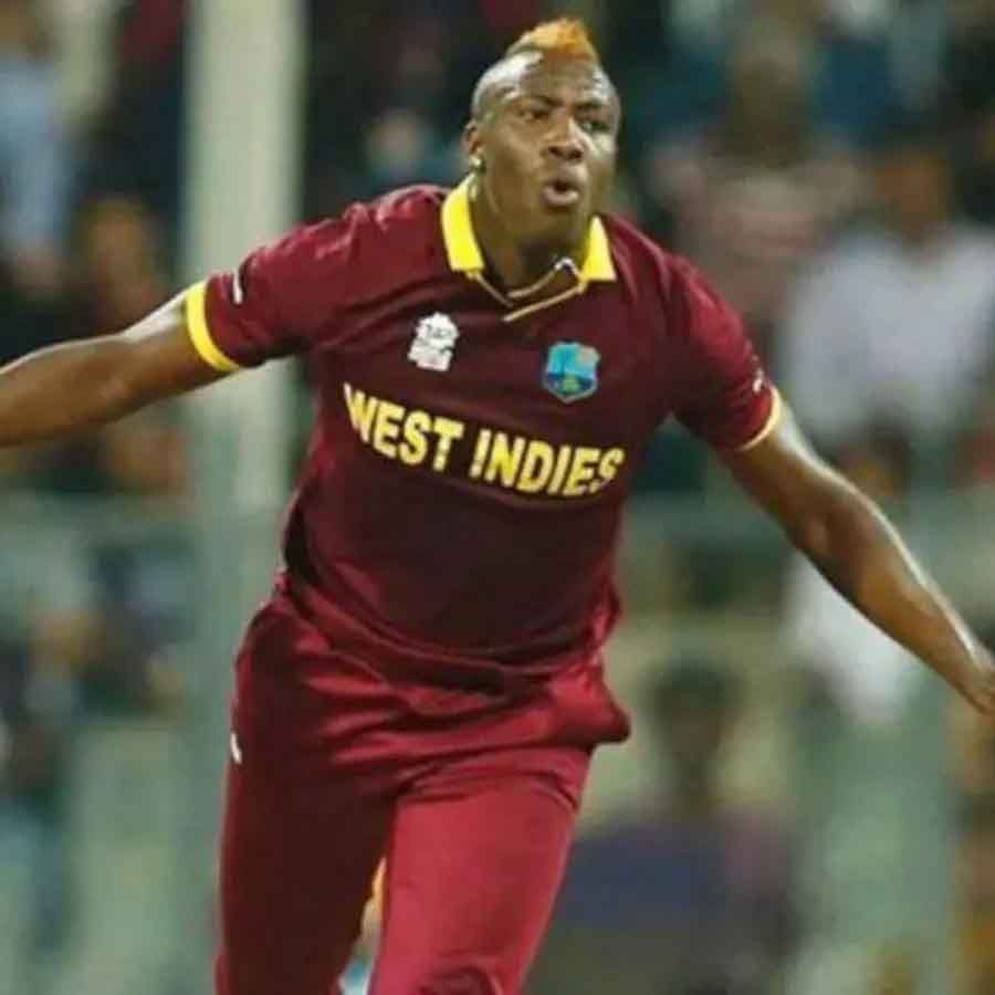 ಕೆರಿಬಿಯನ್ ಆಲ್ ರೌಂಡರ್ ಆಂಡ್ರೆ ರಸೆಲ್ ಕಳೆದ ವರ್ಷದ ಟಿ20 ವಿಶ್ವಕಪ್ನಲ್ಲಿ ಕಾಣಿಸಿಕೊಂಡಿದ್ದರು. ಆದರೆ ಈ ಬಾರಿ ಅವರು ಕಣದಲ್ಲಿಲ್ಲ. ಕ್ರಿಕೆಟ್ ವೆಸ್ಟ್ ಇಂಡೀಸ್ ಮುಖ್ಯ ಆಯ್ಕೆಗಾರ ಡೆಸ್ಮಂಡ್ ಹೇನ್ಸ್ ಅವರು ರಸೆಲ್ ಅವರ ಪ್ರದರ್ಶನ ಮತ್ತು ಫಾರ್ಮ್ ಮಂಡಳಿಯನ್ನು ಇಂಪ್ರೆಸ್ ಮಾಡುವಲ್ಲಿ ವಿಫಲವಾಗಿದೆ. ಆದ್ದರಿಂದ ಅವರಿಗೆ ಅವಕಾಶ ಸಿಗಲಿಲ್ಲ ಎಂದು ಹೇಳಿದ್ದಾರೆ.