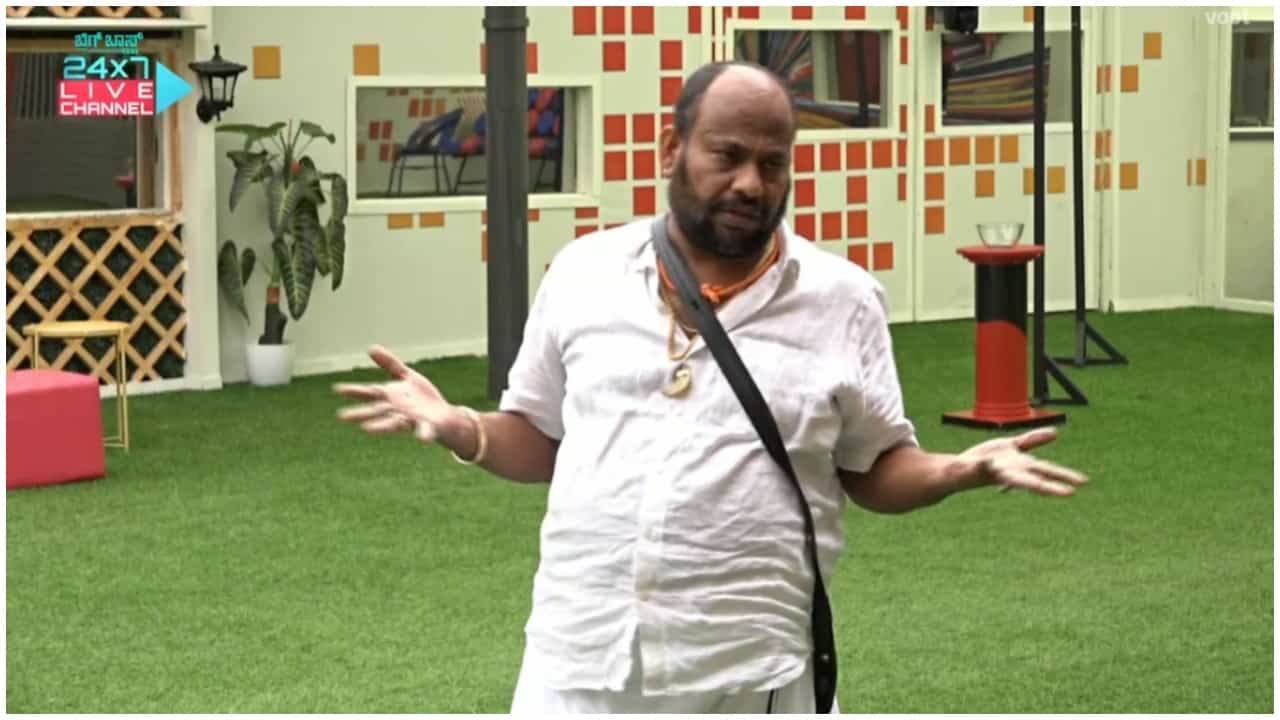 Aryavardhan Guruji: ‘ಬಿಗ್ ಬಾಸ್ ನಿಂಗೆ ಅನ್ನ ಕೊಟ್ಟಿರಬಹುದು, ಆದ್ರೆ ಅನ್ನ ಮಾಡಿಕೊಟ್ಟಿದ್ದು ನಾನು’: ಗುರೂಜಿ ಸಖತ್ ಪಂಚ್ Aryavardhan Guruji: ‘ಬಿಗ್ ಬಾಸ್ ನಿಂಗೆ ಅನ್ನ ಕೊಟ್ಟಿರಬಹುದು, ಆದ್ರೆ ಅನ್ನ ಮಾಡಿಕೊಟ್ಟಿದ್ದು ನಾನು’: ಗುರೂಜಿ ಸಖತ್ ಪಂಚ್