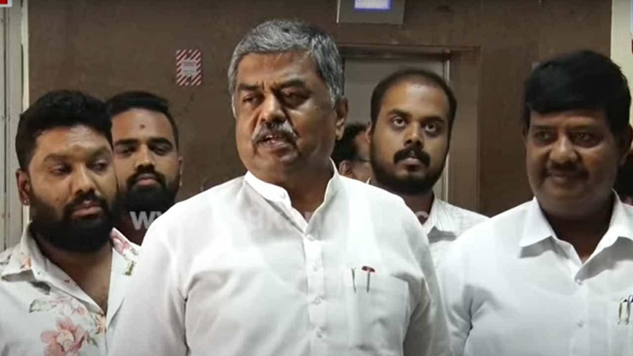 ಬಿಜೆಪಿ ಷಡ್ಯಂತ್ರದಿಂದ ಹಿಜಾಬ್ ವಿವಾದ: ಕಾಂಗ್ರೆಸ್ ನಾಯಕ ಬಿಕೆ ಹರಿಪ್ರಸಾದ್