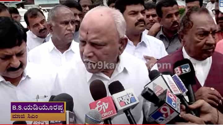 ಶಿವಮೂರ್ತಿ ಸ್ವಾಮೀಜಿಗಳ ಪ್ರಕರಣ ನ್ಯಾಯಾಲಯದಲ್ಲಿರುವುದರಿಂದ ಪ್ರತಿಕ್ರಿಯೆ ನೀಡುವುದಿಲ್ಲ: ಯಡಿಯೂರಪ್ಪ ಶಿವಮೂರ್ತಿ ಸ್ವಾಮೀಜಿಗಳ ಪ್ರಕರಣ ನ್ಯಾಯಾಲಯದಲ್ಲಿರುವುದರಿಂದ ಪ್ರತಿಕ್ರಿಯೆ ನೀಡುವುದಿಲ್ಲ: ಯಡಿಯೂರಪ್ಪ