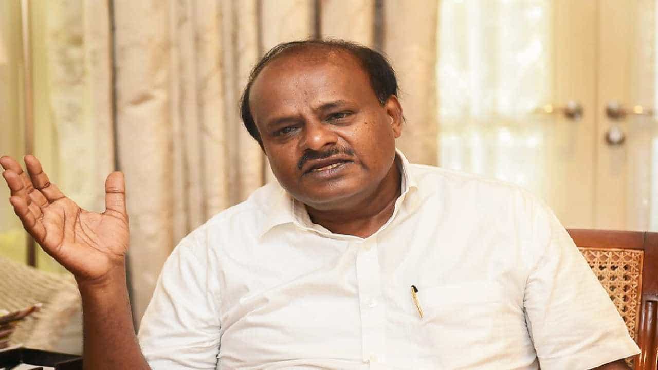 ಪ್ರಧಾನಿ ಮೋದಿ ಕರ್ನಾಟಕಕ್ಕೆ ಪದೇಪದೆ ಗೊಂಬೆ ಕುಣಿಸಲು ಬರ್ತಾರಾ? : ಹೆಚ್​ ಡಿ ಕುಮಾರಸ್ವಾಮಿ