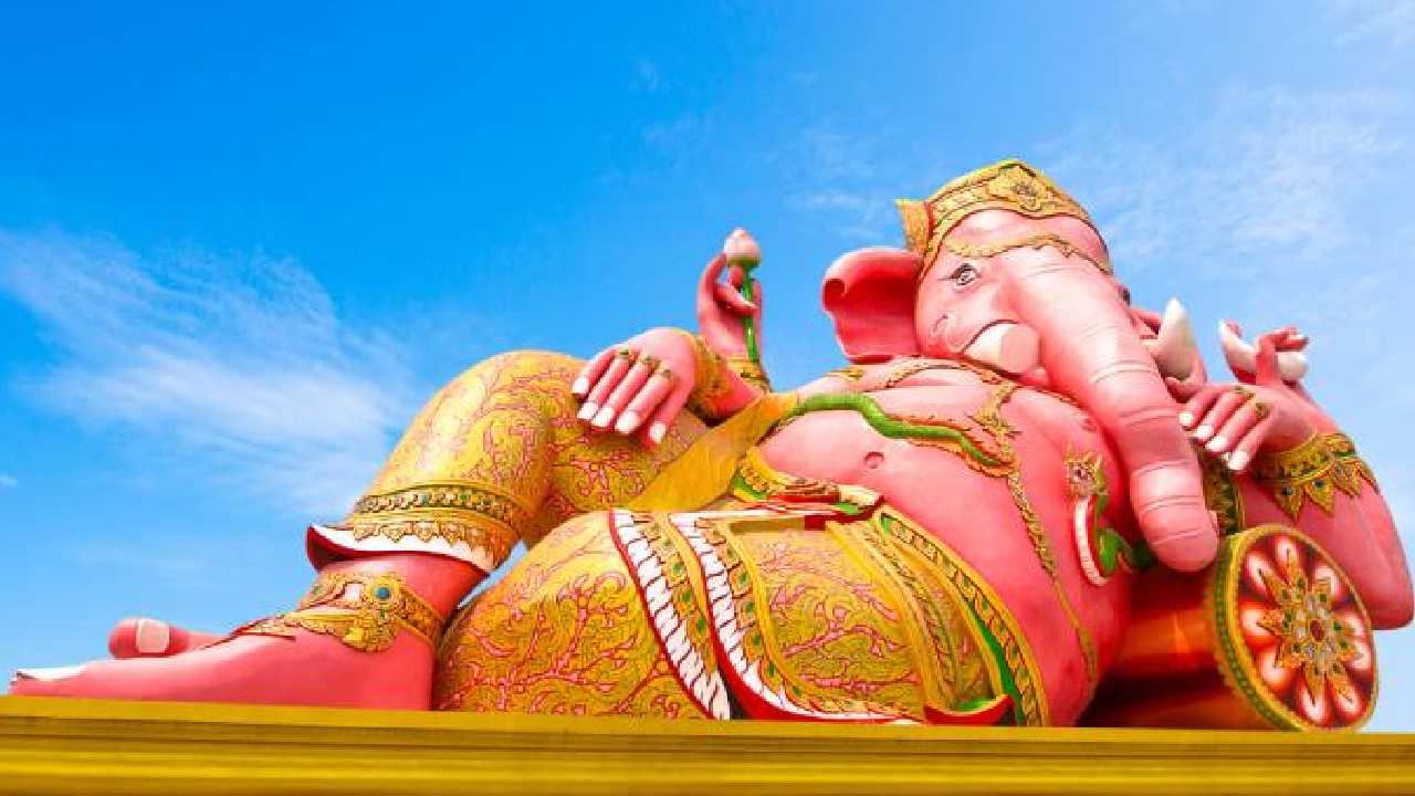 Sankashti Chaturthi: ಬಾಣಾಸುರನನ್ನು ಸೋಲಿಸಲು ಶ್ರೀ ಕೃಷ್ಣನಿಗೆ ಸಹಾಯ ಮಾಡಿತ್ತು ಈ ವ್ರತ, ವಿಘ್ನರಾಜ ಸಂಕಷ್ಟ ಚತುರ್ಥಿಯ ಮಹತ್ವ ತಿಳಿಯಿರಿ Sankashti Chaturthi: ಬಾಣಾಸುರನನ್ನು ಸೋಲಿಸಲು ಶ್ರೀ ಕೃಷ್ಣನಿಗೆ ಸಹಾಯ ಮಾಡಿತ್ತು ಈ ವ್ರತ, ವಿಘ್ನರಾಜ ಸಂಕಷ್ಟ ಚತುರ್ಥಿಯ ಮಹತ್ವ ತಿಳಿಯಿರಿ