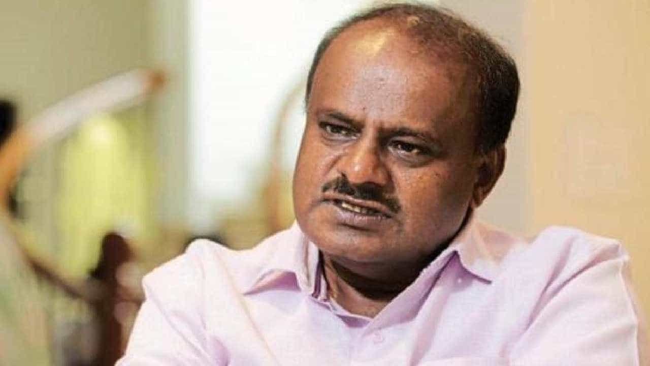 ಪಿಎಫ್ಐನ ಸಮಾಜಘಾತುಕ ಕೃತ್ಯವನ್ನು ಜನತೆ ಮುಂದಿಡಿ: ಇಲ್ಲವೆಂದರೆ ಸರ್ಕಾರದ ಮೇಲೆ ಅಪನಂಬಿಕೆ ಬರುತ್ತೆ: ಮಾಜಿ ಸಿಎಂ ಹೆಚ್.ಡಿ.ಕುಮಾರಸ್ವಾಮಿ ಪಿಎಫ್ಐನ ಸಮಾಜಘಾತುಕ ಕೃತ್ಯವನ್ನು ಜನತೆ ಮುಂದಿಡಿ: ಇಲ್ಲವೆಂದರೆ ಸರ್ಕಾರದ ಮೇಲೆ ಅಪನಂಬಿಕೆ ಬರುತ್ತೆ: ಮಾಜಿ ಸಿಎಂ ಹೆಚ್.ಡಿ.ಕುಮಾರಸ್ವಾಮಿ