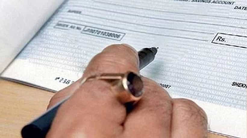 Cheque Bounce: ಯಾರೇ ಭರ್ತಿ ಮಾಡಲಿ, ನಿಮ್ಮ ಚೆಕ್ ನಿಮ್ಮ ಜವಾಬ್ದಾರಿ ಎಂದ ಸುಪ್ರೀಂಕೋರ್ಟ್