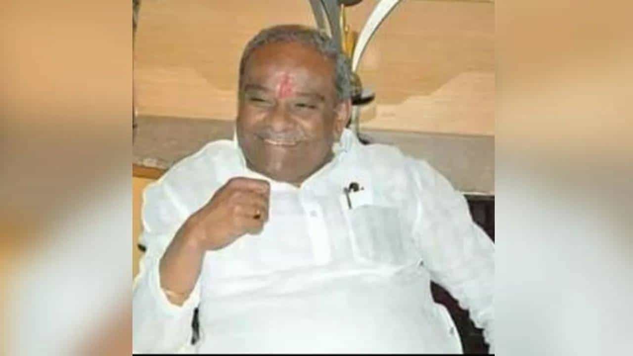Umesh Katti Obituary: 6 ಪಕ್ಷದಿಂದ 8 ಬಾರಿ ಶಾಸಕರಾಗಿದ್ದ ಉಮೇಶ್ ಕತ್ತಿ Umesh Katti Obituary: 6 ಪಕ್ಷದಿಂದ 8 ಬಾರಿ ಶಾಸಕರಾಗಿದ್ದ ಉಮೇಶ್ ಕತ್ತಿ