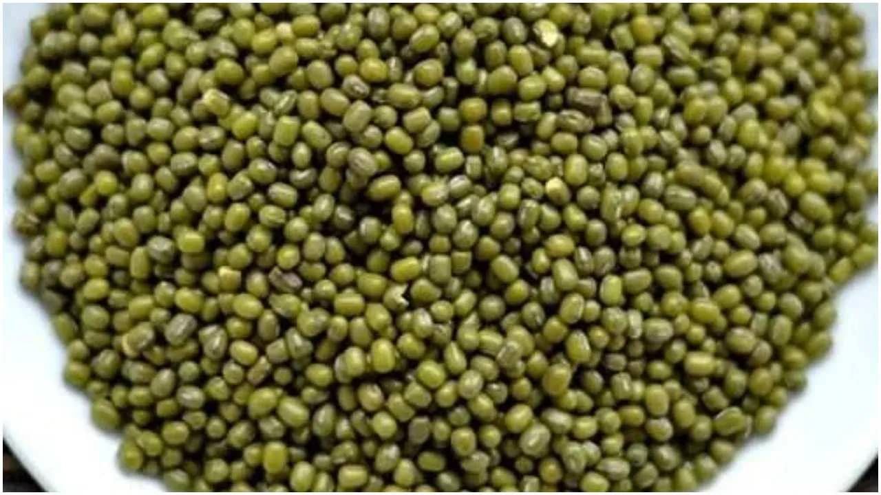 Moong Dal Side Effects: ಈ ಸಮಸ್ಯೆ ಇರುವವರು ಹೆಸರು ಕಾಳು ತಿನ್ನಬೇಡಿ