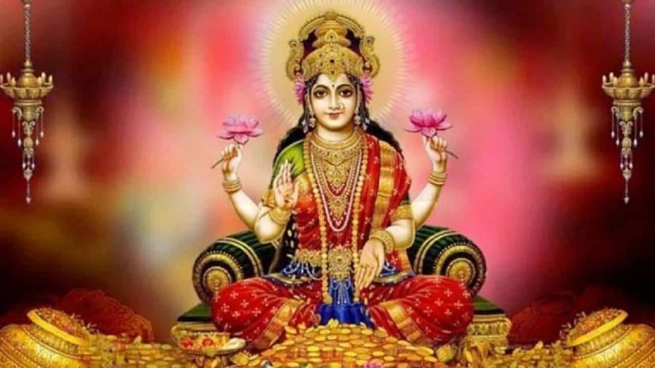 Navratri 2022: ನವರಾತ್ರಿಯಲ್ಲಿ ಈ 15 ವಾಸ್ತು ಸಲಹೆಗಳನ್ನು ಪಾಲಿಸಿ, ಲಕ್ಷ್ಮೀ ಮನೆಯಲ್ಲೇ ನೆಲೆಸುತ್ತಾಳೆ Navratri 2022: ನವರಾತ್ರಿಯಲ್ಲಿ ಈ 15 ವಾಸ್ತು ಸಲಹೆಗಳನ್ನು ಪಾಲಿಸಿ, ಲಕ್ಷ್ಮೀ ಮನೆಯಲ್ಲೇ ನೆಲೆಸುತ್ತಾಳೆ