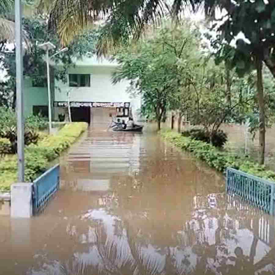 Karnataka Rain Effects Many areas flooded due to rain Photos