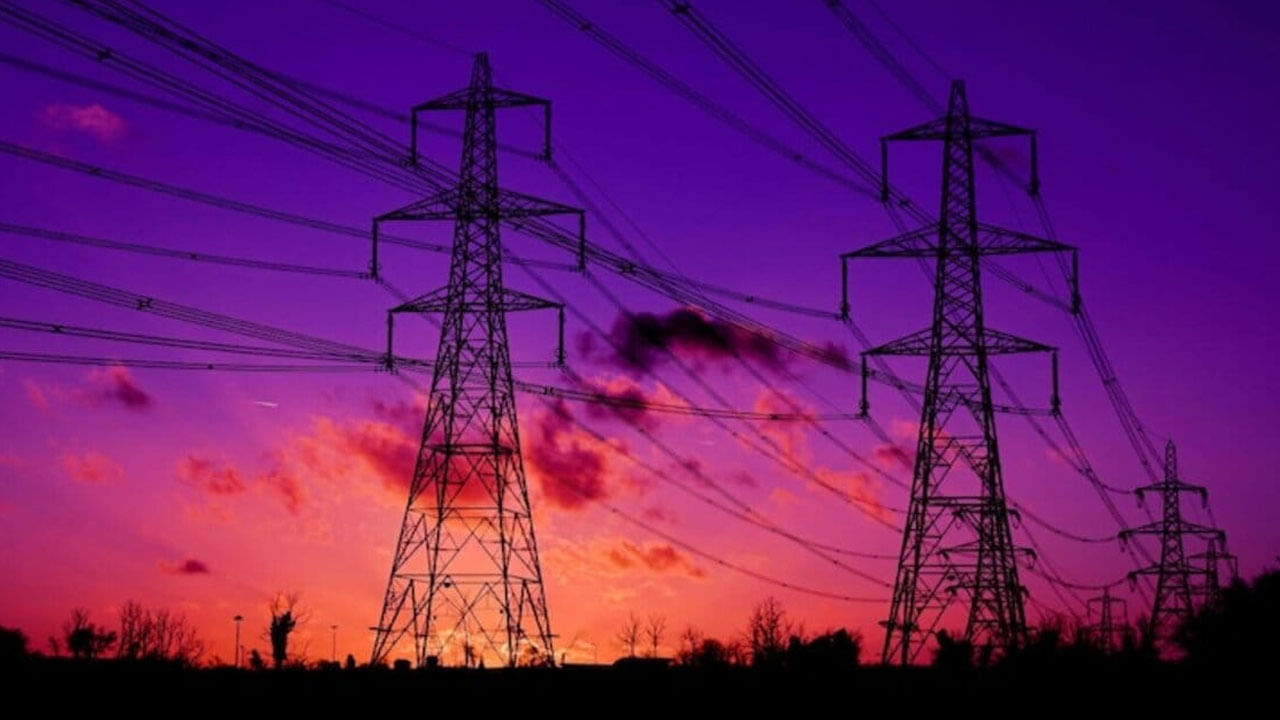 Bengaluru Power Cut: ಬೆಂಗಳೂರಿನ ಈ ಏರಿಯಾಗಳಲ್ಲಿ ಇಂದು ಬೆಳಗ್ಗೆಯಿಂದ ಸಂಜೆ 4ರವರೆಗೆ ಪವರ್ ಕಟ್ Bengaluru Power Cut: ಬೆಂಗಳೂರಿನ ಈ ಏರಿಯಾಗಳಲ್ಲಿ ಇಂದು ಬೆಳಗ್ಗೆಯಿಂದ ಸಂಜೆ 4ರವರೆಗೆ ಪವರ್ ಕಟ್