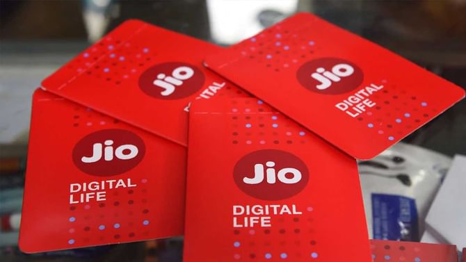 JIO: ಪ್ರತಿದಿನ 2GB ಡೇಟಾ: ಜಿಯೋದಲ್ಲಿರುವ 500 ರೂ. ಒಳಗಿನ ಬೆಸ್ಟ್ ಪ್ಲಾನ್ ಇಲ್ಲಿದೆ ನೋಡಿ JIO: ಪ್ರತಿದಿನ 2GB ಡೇಟಾ: ಜಿಯೋದಲ್ಲಿರುವ 500 ರೂ. ಒಳಗಿನ ಬೆಸ್ಟ್ ಪ್ಲಾನ್ ಇಲ್ಲಿದೆ ನೋಡಿ