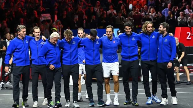Roger Federer: ಸೋಲಿನೊಂದಿಗೆ ವಿದಾಯ ಹೇಳಿದ ಫೆಡರರ್; ಟೆನಿಸ್ ಅಂಗಳದಲ್ಲಿ ಕಣ್ಣೀರಿಟ್ಟ ದಿಗ್ಗಜರು Roger Federer: ಸೋಲಿನೊಂದಿಗೆ ವಿದಾಯ ಹೇಳಿದ ಫೆಡರರ್; ಟೆನಿಸ್ ಅಂಗಳದಲ್ಲಿ ಕಣ್ಣೀರಿಟ್ಟ ದಿಗ್ಗಜರು