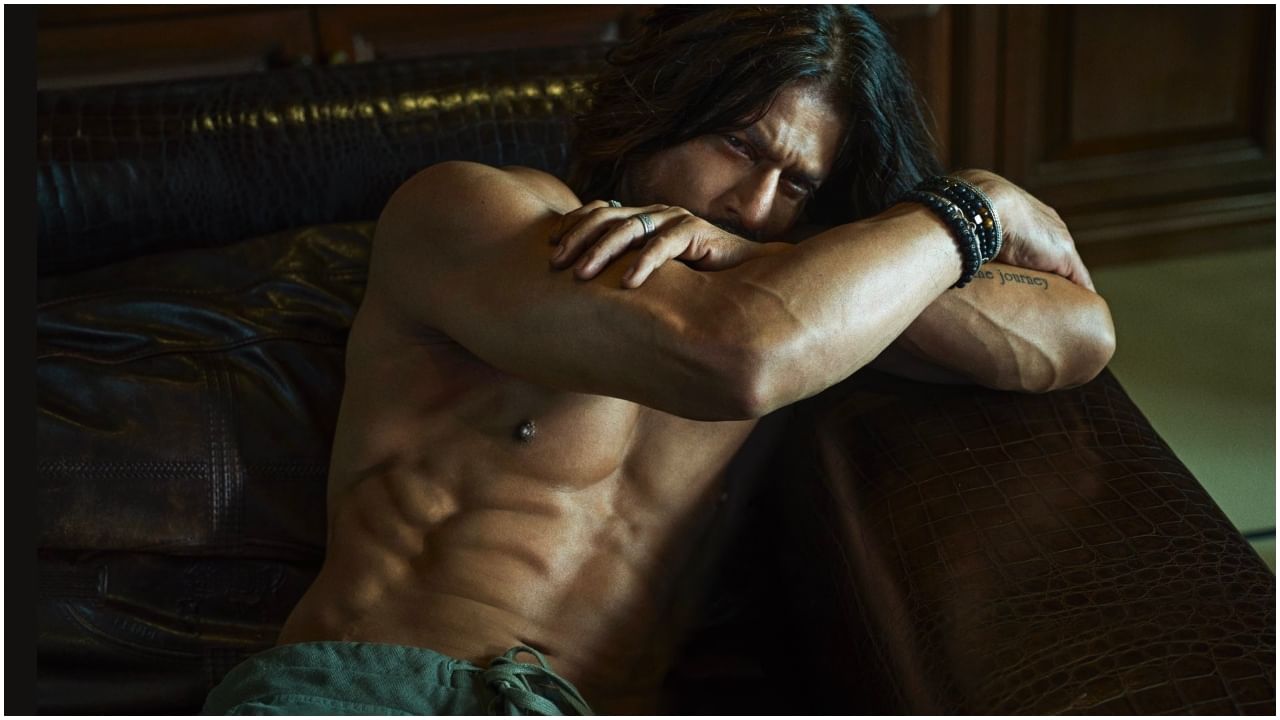 Shah Rukh Khan: 56ನೇ ವಯಸ್ಸಿನಲ್ಲೂ ಕಟ್ಟುಮಸ್ತಾಗಿದೆ ಶಾರುಖ್ ಬಾಡಿ; ಶರ್ಟ್ಲೆಸ್ ಫೋಟೋ ವೈರಲ್