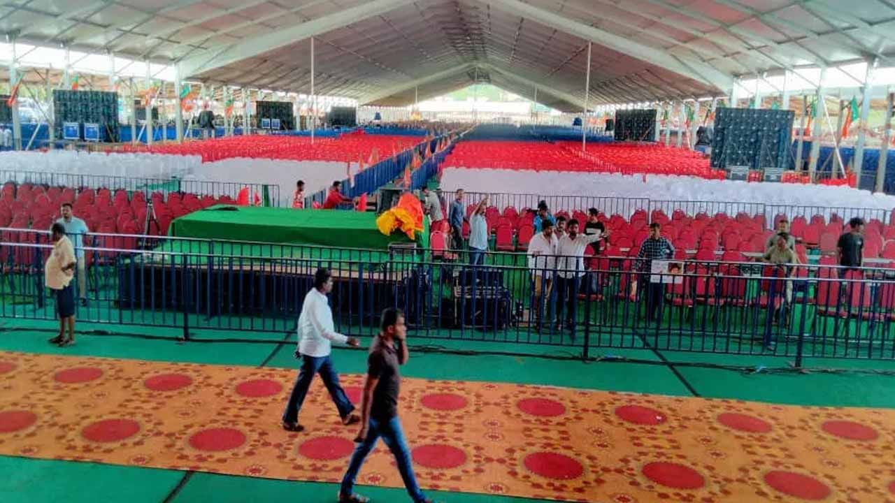 ದೊಡ್ಡಬಳ್ಳಾಪುರದಲ್ಲಿ ಸರ್ಕಾರದ ಸಾಧನಾ ಸಮಾವೇಶ: ಬೆಂಗಳೂರು ಸಂಚಾರಿ ಪೊಲೀಸ್ ಮಾರ್ಗಗಳಲ್ಲಿ ಮಾಡಿರುವ ತಾತ್ಕಾಲಿಕ ಬದಲಾವಣೆಗಳು ನಿಮಗೆ ಗೊತ್ತಿರಲಿ ದೊಡ್ಡಬಳ್ಳಾಪುರದಲ್ಲಿ ಸರ್ಕಾರದ ಸಾಧನಾ ಸಮಾವೇಶ: ಬೆಂಗಳೂರು ಸಂಚಾರಿ ಪೊಲೀಸ್ ಮಾರ್ಗಗಳಲ್ಲಿ ಮಾಡಿರುವ ತಾತ್ಕಾಲಿಕ ಬದಲಾವಣೆಗಳು ನಿಮಗೆ ಗೊತ್ತಿರಲಿ