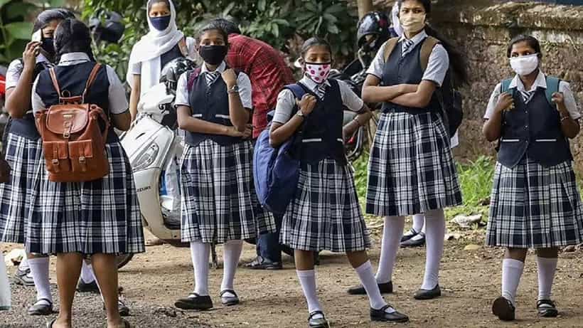 ಚೈಲ್ಡ್ ರೈಟ್ಸ್ ಸಂಸ್ಥೆಯಿಂದ ಅಚ್ಚರಿ ಮಾಹಿತಿ: ಮೊಬೈಲ್ಗಾಗಿ ಮನೆ ಬಿಡುವುದಾಗಿ ಮಕ್ಕಳಿಂದ ಪೋಷಕರಿಗೆ ಬೆದರಿಕೆ