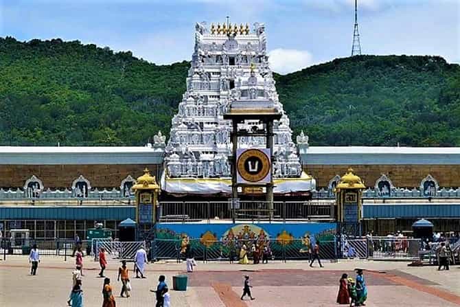 ಇದೇ ಮೊದಲ ಬಾರಿಗೆ ಆಸ್ತಿ ಘೋಷಿಸಿದ TTD, ಅಬ್ಬಬ್ಬಾ...ತಿರುಪತಿ ತಿಮ್ಮಪ್ಪ ಎಷ್ಟು ಶ್ರೀಮಂತ ಗೊತ್ತಾ?