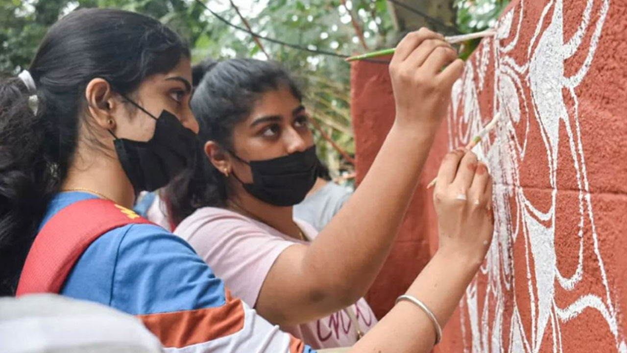 ಮನ್​​ ಕಿ ಬಾತ್​​ ಕಾರ್ಯಕ್ರಮದಲ್ಲಿ ಯೂತ್​​ ಫಾರ್​​ ಪರಿವರ್ತನ್​​​ ಕೆಲಸ ಶ್ಲಾಘಿಸಿದ ಮೋದಿ