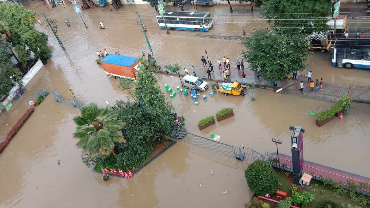 Karnataka Rain: ಬೆಂಗಳೂರು, ದಕ್ಷಿಣ ಒಳನಾಡಿನ ಜಿಲ್ಲೆಗಳಲ್ಲಿ ಇಂದಿನಿಂದ 4 ದಿನ ಭಾರೀ ಮಳೆ; ಹಳದಿ ಅಲರ್ಟ್ ಘೋಷಣೆ