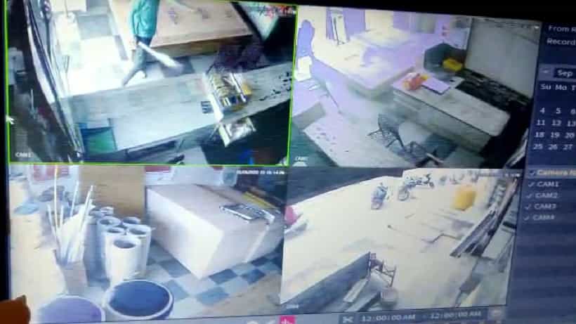 ಬೆಂಗಳೂರಿನಲ್ಲಿ ಸದ್ದು ಮಾಡುತ್ತಿವೆ ಲಾಂಗು, ಮಚ್ಚು: ಹಣಕ್ಕಾಗಿ ಮಾರಕಾಸ್ತ್ರಗಳಿಂದ ಹಲ್ಲೆ, ಮತ್ತೊಂದೆಡೆ ಹುಡುಗಿಗಾಗಿ ಲಾಂಗ್ ಹಿಡಿದು ಮಾರಾಮಾರಿ