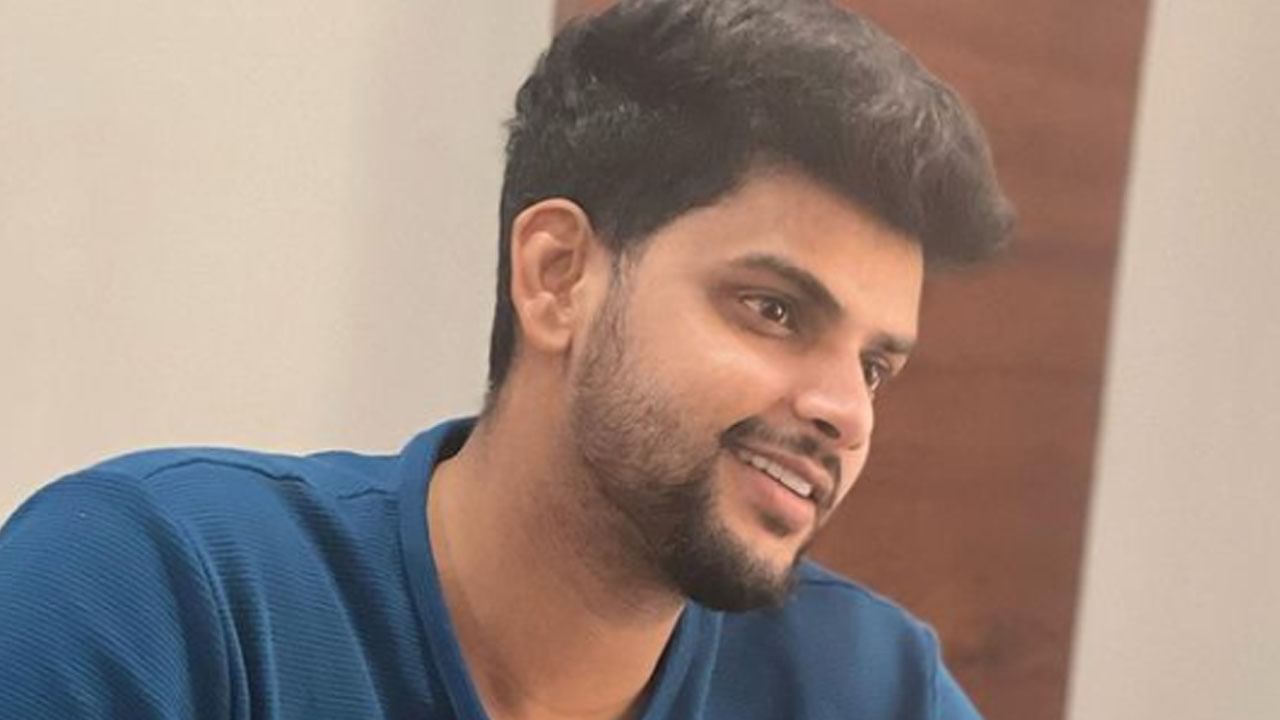 ಬಿಗ್ ಬಾಸ್ಗೆ ಎಂಟ್ರಿ ಕೊಟ್ರ ನಟ, ಉದ್ಯಮಿ ದರ್ಶ್ ಚಂದ್ರಪ್ಪ; ಲವ್ ಮಾಡೋದೆ ಇಲ್ಲ ಎಂದ ಸ್ಪರ್ಧಿ ಬಿಗ್ ಬಾಸ್ಗೆ ಎಂಟ್ರಿ ಕೊಟ್ರ ನಟ, ಉದ್ಯಮಿ ದರ್ಶ್ ಚಂದ್ರಪ್ಪ; ಲವ್ ಮಾಡೋದೆ ಇಲ್ಲ ಎಂದ ಸ್ಪರ್ಧಿ