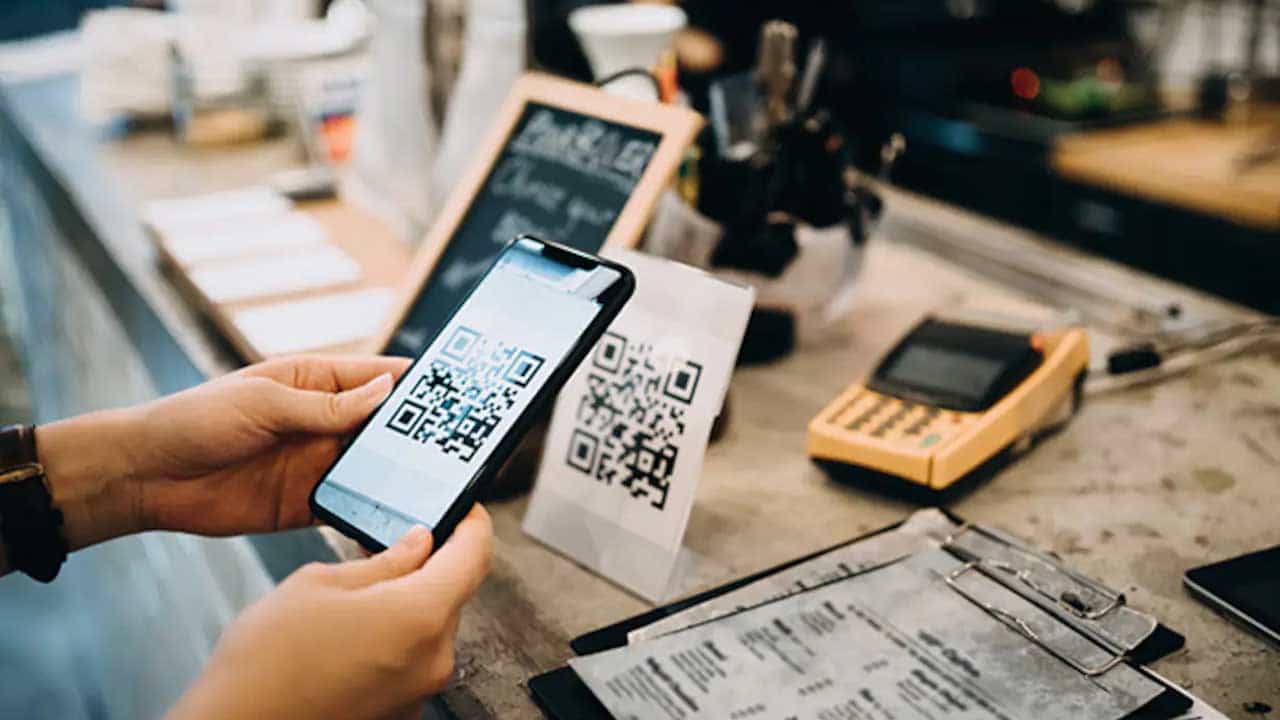 Digital Transactions: ಡಿಜಿಟಲ್ ವಹಿವಾಟಿನಲ್ಲಿ ನಾವೇ ನಂಬರ್ ಒನ್: ಯುರೋಪ್ಗೆ ಭಾರತದ ಹತ್ತಿರ ಕೂಡ ಸುಳಿಯಲಾಗುತ್ತಿಲ್ಲ Digital Transactions: ಡಿಜಿಟಲ್ ವಹಿವಾಟಿನಲ್ಲಿ ನಾವೇ ನಂಬರ್ ಒನ್: ಯುರೋಪ್ಗೆ ಭಾರತದ ಹತ್ತಿರ ಕೂಡ ಸುಳಿಯಲಾಗುತ್ತಿಲ್ಲ
