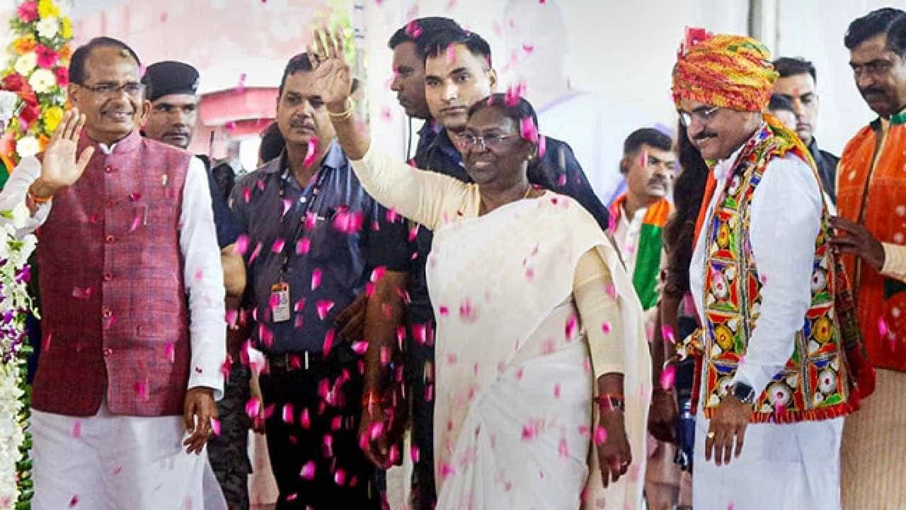 ಬೆಂಗಳೂರಿನಲ್ಲಿ 208 ಕೋಟಿ ರೂ. ಮೊತ್ತದ ರಾಕೆಟ್ ಎಂಜಿನ್ ಉತ್ಪಾದನಾ ಘಟಕಕ್ಕೆ ನಾಳೆ ರಾಷ್ಟ್ರಪತಿ ದ್ರೌಪದಿ ಮುರ್ಮು ಚಾಲನೆ ಬೆಂಗಳೂರಿನಲ್ಲಿ 208 ಕೋಟಿ ರೂ. ಮೊತ್ತದ ರಾಕೆಟ್ ಎಂಜಿನ್ ಉತ್ಪಾದನಾ ಘಟಕಕ್ಕೆ ನಾಳೆ ರಾಷ್ಟ್ರಪತಿ ದ್ರೌಪದಿ ಮುರ್ಮು ಚಾಲನೆ
