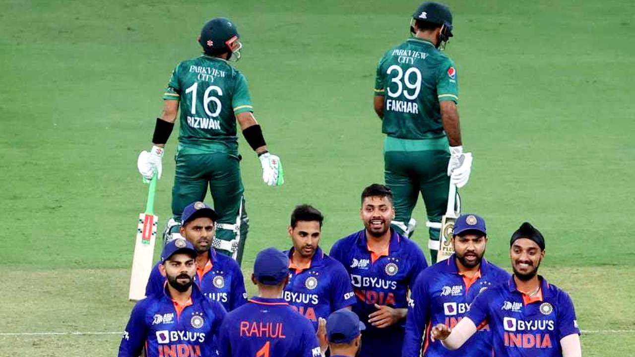 IND vs PAK: ಪಾಕ್ ವಿರುದ್ಧದ ಪಂದ್ಯಕ್ಕೆ ಟೀಮ್ ಇಂಡಿಯಾದ ಪ್ರಮುಖ ಬೌಲರ್ ಅನುಮಾನ..!