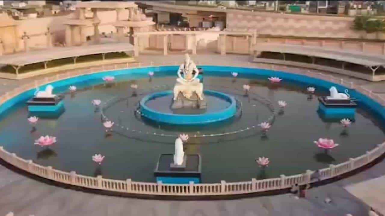 Mahakaleshwar Temple: ಅ. 11ಕ್ಕೆ ಪ್ರಧಾನಿ ಮೋದಿಯಿಂದ ದೇಶದ ಅತಿ ಉದ್ದದ ಮಹಾಕಾಳೇಶ್ವರ ದೇವಸ್ಥಾನ ಕಾರಿಡಾರ್ ಉದ್ಘಾಟನೆ Mahakaleshwar Temple: ಅ. 11ಕ್ಕೆ ಪ್ರಧಾನಿ ಮೋದಿಯಿಂದ ದೇಶದ ಅತಿ ಉದ್ದದ ಮಹಾಕಾಳೇಶ್ವರ ದೇವಸ್ಥಾನ ಕಾರಿಡಾರ್ ಉದ್ಘಾಟನೆ