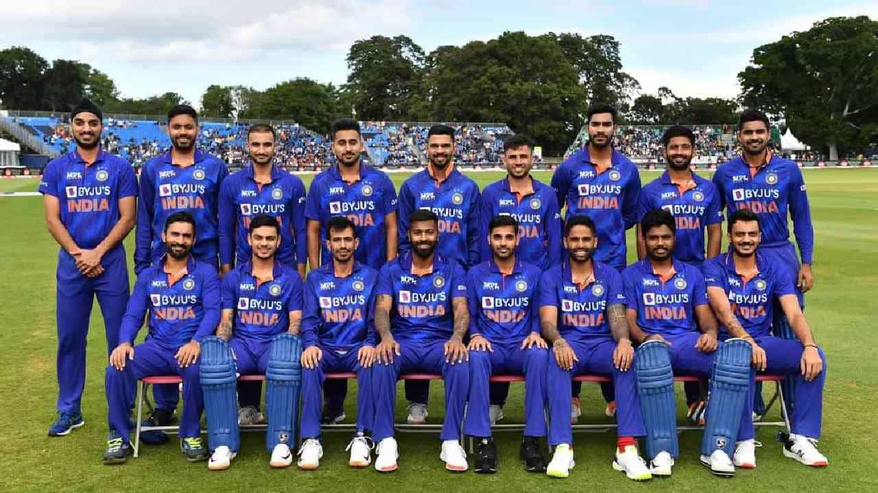 IND vs SA: ಟೀಮ್ ಇಂಡಿಯಾಗೆ ಶಿಖರ್ ಧವನ್ ನಾಯಕ, ಸಂಜು ಸ್ಯಾಮ್ಸನ್ ಉಪನಾಯಕ..! IND vs SA: ಟೀಮ್ ಇಂಡಿಯಾಗೆ ಶಿಖರ್ ಧವನ್ ನಾಯಕ, ಸಂಜು ಸ್ಯಾಮ್ಸನ್ ಉಪನಾಯಕ..!