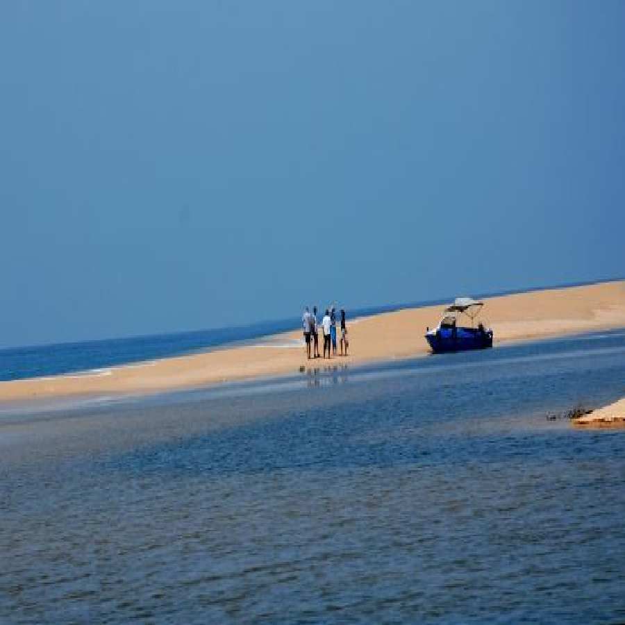  Romantic Honeymoon Places In South India