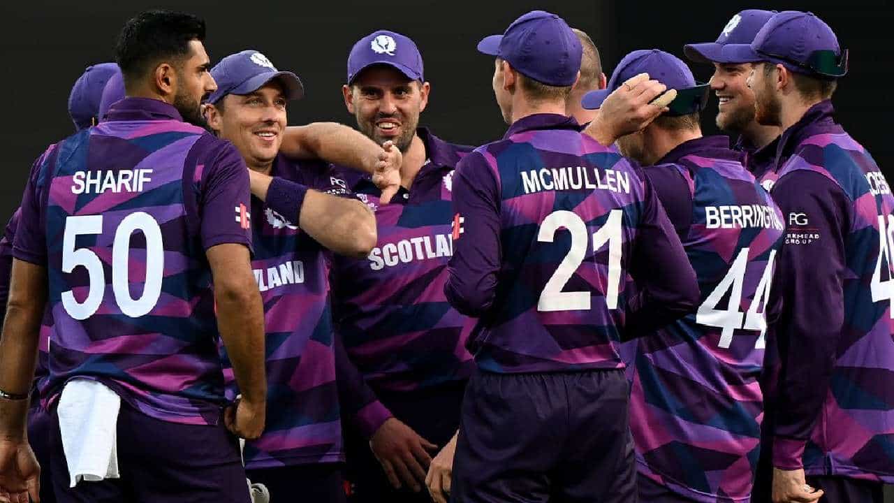 T20 World Cup 2022: ಬಲಿಷ್ಠ ವೆಸ್ಟ್ ಇಂಡೀಸ್​ಗೆ ಸೋಲುಣಿಸಿದ ಸ್ಕಾಟ್ಲೆಂಡ್