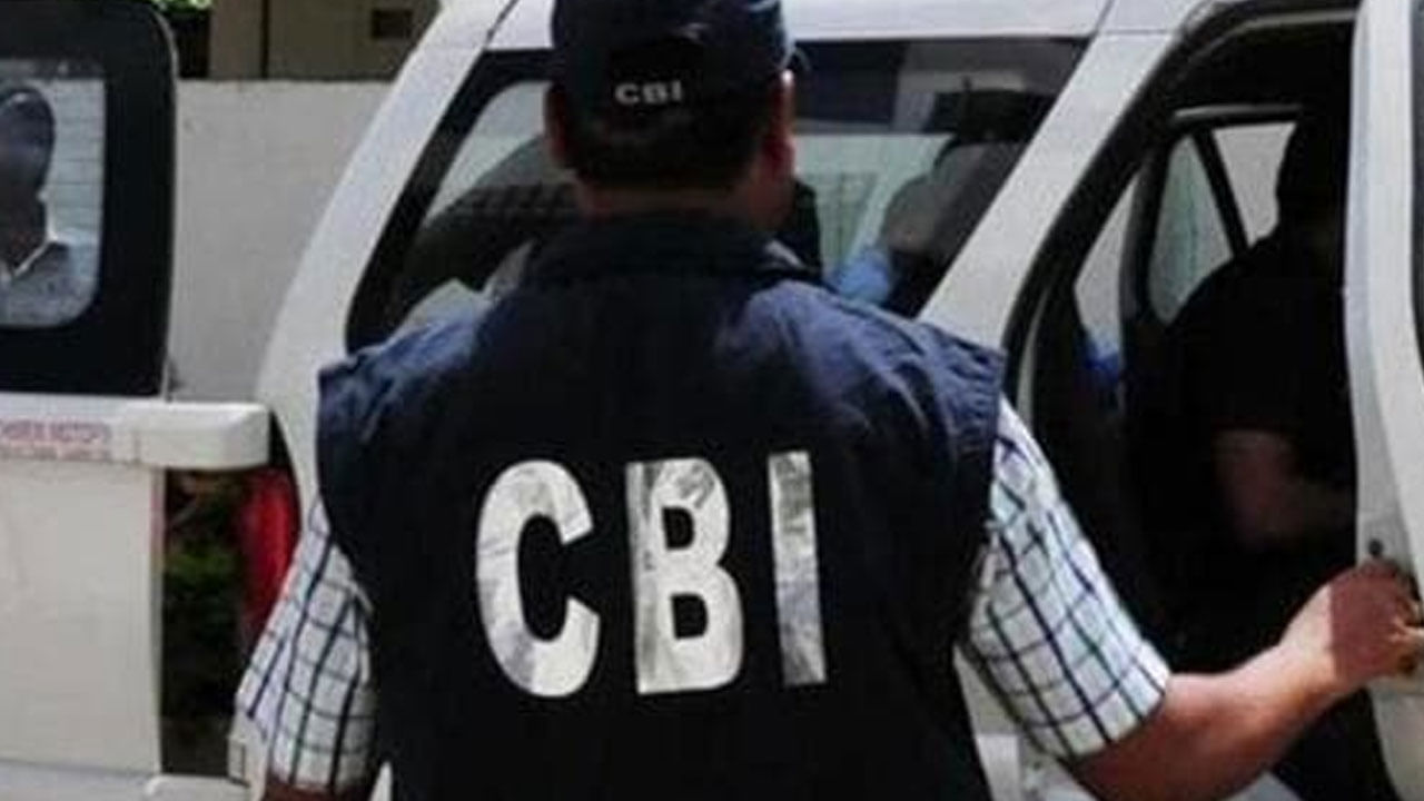 CBI Operation Chakra: ಕರ್ನಾಟಕದಲ್ಲೂ ಆಪರೇಷನ್ ಚಕ್ರ, ಸಿಬಿಐ ದಾಳಿ ವೇಳೆ ಹಣ ಸಿಕ್ಕಿದ್ದಿಷ್ಟು!