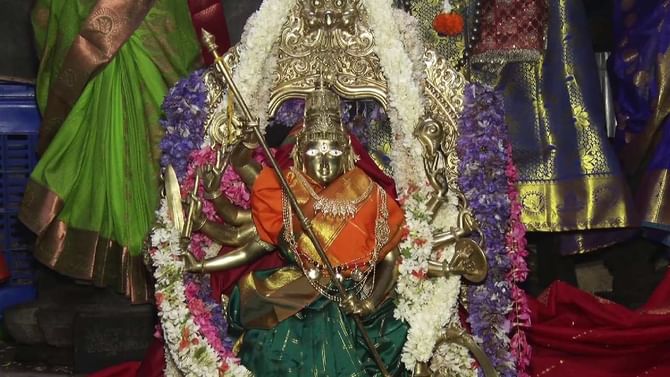 ಮೈಸೂರು ಅರಮನೆ ಆವರಣದಲ್ಲಿ ಜಂಬೂ ಸವಾರಿ ಸಂಭ್ರಮ: ಇಂದು ನಡೆಯುವ ಕಾರ್ಯಕ್ರಮಗಳ ಮಾಹಿತಿ ಇಲ್ಲಿದೆ ಮೈಸೂರು ಅರಮನೆ ಆವರಣದಲ್ಲಿ ಜಂಬೂ ಸವಾರಿ ಸಂಭ್ರಮ: ಇಂದು ನಡೆಯುವ ಕಾರ್ಯಕ್ರಮಗಳ ಮಾಹಿತಿ ಇಲ್ಲಿದೆ