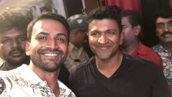 ‘ಎಲ್ಲೆಲ್ಲಿ ಯಾವ ತಿಂಡಿ ಸಿಗುತ್ತೆ ಅನ್ನೋದು ಅವರಿಗೆ ಗೊತ್ತಿತ್ತು’; ಅಪ್ಪು ಬಗ್ಗೆ ಡಾಲಿ ಮಾತು ‘ಎಲ್ಲೆಲ್ಲಿ ಯಾವ ತಿಂಡಿ ಸಿಗುತ್ತೆ ಅನ್ನೋದು ಅವರಿಗೆ ಗೊತ್ತಿತ್ತು’; ಅಪ್ಪು ಬಗ್ಗೆ ಡಾಲಿ ಮಾತು