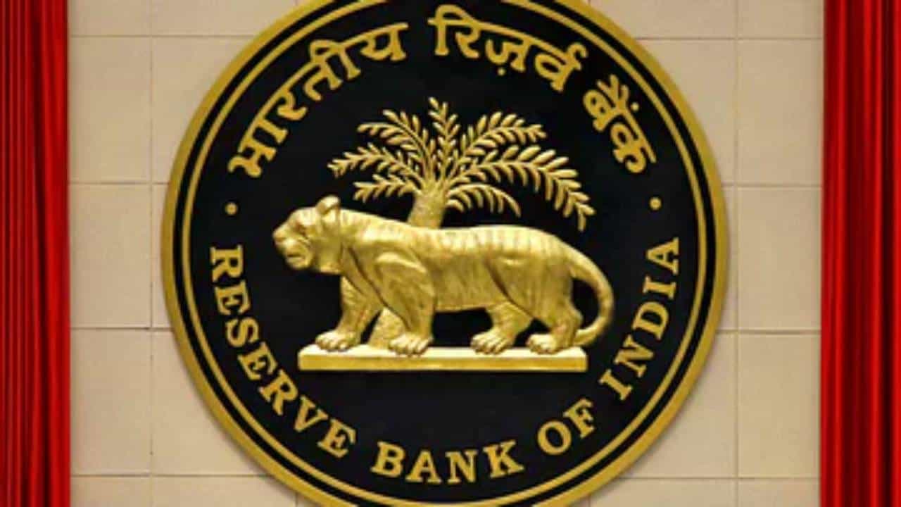 Digital Rupee: ಇಂದು ಅಸ್ತಿತ್ವಕ್ಕೆ ಬರಲಿದೆ ಪ್ರಾಯೋಗಿಕ ಡಿಜಿಟಲ್ ರೂಪಾಯಿ Digital Rupee: ಇಂದು ಅಸ್ತಿತ್ವಕ್ಕೆ ಬರಲಿದೆ ಪ್ರಾಯೋಗಿಕ ಡಿಜಿಟಲ್ ರೂಪಾಯಿ