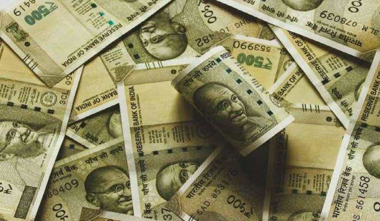 New FD Rates: ಆ್ಯಕ್ಸಿಸ್, ಎಚ್ಡಿಎಫ್ಸಿ, ಐಸಿಐಸಿಐ, ಎಸ್ಬಿಐ ಬ್ಯಾಂಕ್ ಪರಿಷ್ಕೃತ ಎಫ್ಡಿ ಬಡ್ಡಿ ದರ ವಿವರ ಇಲ್ಲಿದೆ New FD Rates: ಆ್ಯಕ್ಸಿಸ್, ಎಚ್ಡಿಎಫ್ಸಿ, ಐಸಿಐಸಿಐ, ಎಸ್ಬಿಐ ಬ್ಯಾಂಕ್ ಪರಿಷ್ಕೃತ ಎಫ್ಡಿ ಬಡ್ಡಿ ದರ ವಿವರ ಇಲ್ಲಿದೆ