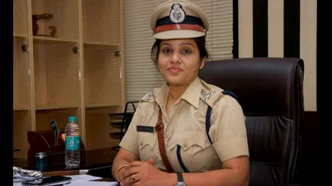 ರಾಘವೇಂದ್ರ ಶೆಟ್ಟಿ ವಿರುದ್ಧ 31 ಕ್ರಿಮಿನಲ್ ಕೇಸ್, 15 ವಾರಂಟ್ ಇದೆ! ಇಂತಹವರಿಗೆ ಆ ಹುದ್ದೆ ಯಾಕೆ ಕೊಟ್ರೊ ಗೊತ್ತಿಲ್ಲ-ಐಪಿಎಸ್ ರೂಪಾ ವಿಷಾದ