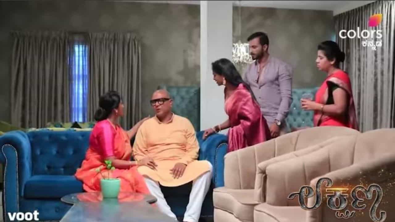 Lakshana Serial: ಭಾರ್ಗವಿಗೆ ಆಟ ಚಂದ್ರಶೇಖರ್ಗೆ ಪ್ರಾಣ ಸಂಕಟ Lakshana Serial: ಭಾರ್ಗವಿಗೆ ಆಟ ಚಂದ್ರಶೇಖರ್ಗೆ ಪ್ರಾಣ ಸಂಕಟ