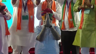 ನವರಾತ್ರಿ ಉಪವಾಸದ ಬದಲು ಭಾರತೀಯ ಸಂವಿಧಾನ ಓದಿ ಹೀಗೊಂದು ಪೋಸ್ಟ್​: ಅತಿಥಿ ಉಪನ್ಯಾಸಕರ ವಜಾ