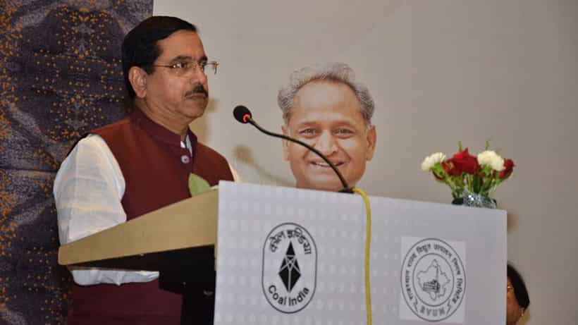 ಪ್ರಲ್ಹಾದ್ ಜೋಶಿ ಕಾರ್ಯವೈಖರಿ ಹೊಗಳಿದ ಕಾಂಗ್ರೆಸ್ ನಾಯಕ ರಾಜಸ್ಥಾನ ಸಿಎಂ ಅಶೋಕ್ ಗೆಹ್ಲೋಟ್