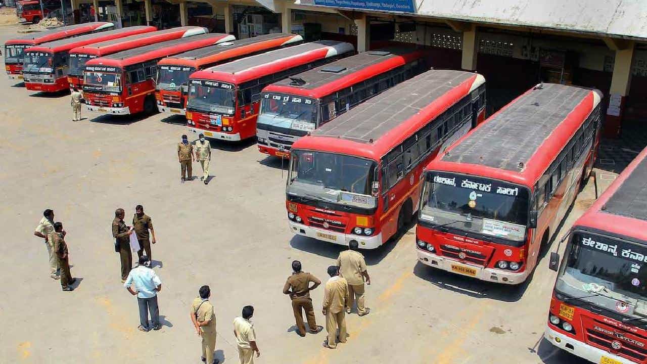 KSRTC: ದೀಪಾವಳಿ ಹಬ್ಬದ ಪ್ರಯುಕ್ತ ಹೆಚ್ಚುವರಿ ಸಾರಿಗೆ ಬಸ್ಗಳ ವ್ಯವಸ್ಥೆ; ರಿಯಾಯಿತಿ ಸೌಲಭ್ಯದೊಂದಿಗೆ ಪ್ರಯಾಣಿಸುವ ಅವಕಾಶ KSRTC: ದೀಪಾವಳಿ ಹಬ್ಬದ ಪ್ರಯುಕ್ತ ಹೆಚ್ಚುವರಿ ಸಾರಿಗೆ ಬಸ್ಗಳ ವ್ಯವಸ್ಥೆ; ರಿಯಾಯಿತಿ ಸೌಲಭ್ಯದೊಂದಿಗೆ ಪ್ರಯಾಣಿಸುವ ಅವಕಾಶ