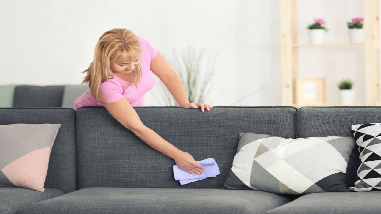 Pillow Cleaning: ಕೊಳೆಯಾದ ದಿಂಬನ್ನು ತೊಳೆಯದೇ ಚಿಟಿಕೆಯಲ್ಲಿ ಸ್ವಚ್ಛಗೊಳಿಸುವುದು ಹೇಗೆ?