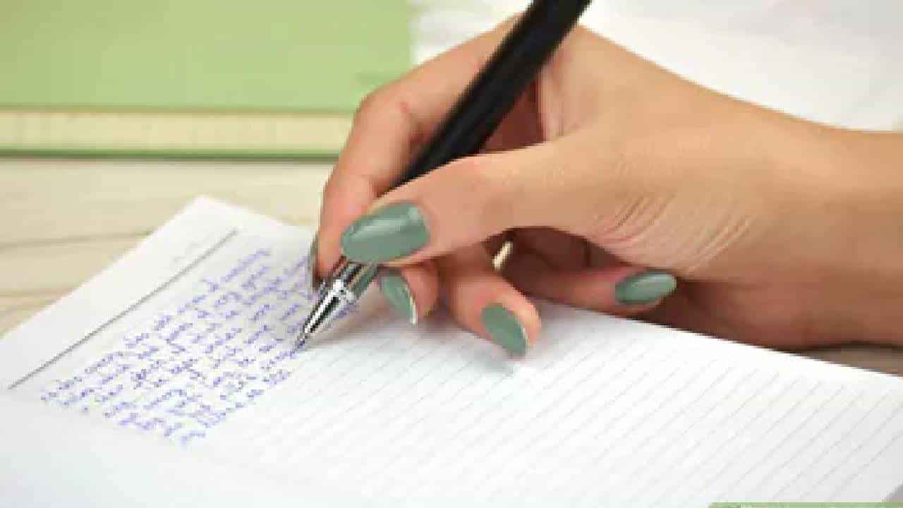 Handwriting Skill: ಮಕ್ಕಳ ಹ್ಯಾಂಡ್ರೈಟಿಂಗ್ ಸುಧಾರಿಸುವುದು ಹೇಗೆ? ಇಲ್ಲಿದೆ ಕೆಲವು ಉಪಯುಕ್ತ ಸಲಹೆಗಳು Handwriting Skill: ಮಕ್ಕಳ ಹ್ಯಾಂಡ್ರೈಟಿಂಗ್ ಸುಧಾರಿಸುವುದು ಹೇಗೆ? ಇಲ್ಲಿದೆ ಕೆಲವು ಉಪಯುಕ್ತ ಸಲಹೆಗಳು