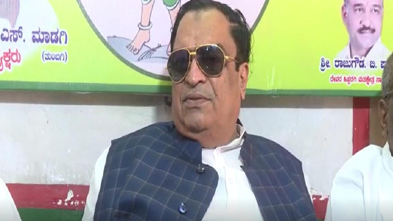 ವಿಜಯಪುರ ಪಾಲಿಕೆ ಚುನಾವಣೆಯಲ್ಲಿ ಜೆಡಿಎಸ್ಗೆ ಹೆಚ್ಚಿನ ಸ್ಥಾನ: ಸಿ.ಎಂ.ಇಬ್ರಾಹಿಂ ವಿಶ್ವಾಸ ವಿಜಯಪುರ ಪಾಲಿಕೆ ಚುನಾವಣೆಯಲ್ಲಿ ಜೆಡಿಎಸ್ಗೆ ಹೆಚ್ಚಿನ ಸ್ಥಾನ: ಸಿ.ಎಂ.ಇಬ್ರಾಹಿಂ ವಿಶ್ವಾಸ