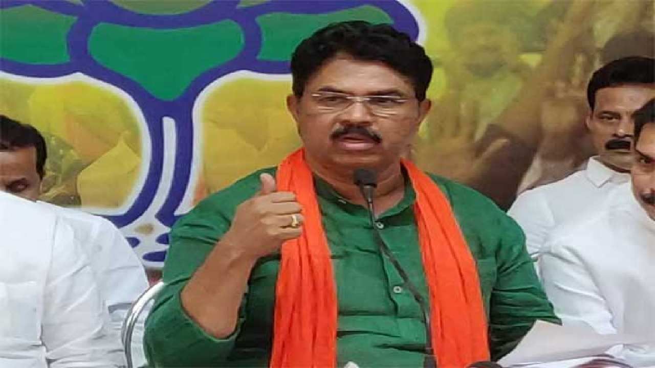 ರಾಜ್ಯ ಕಾಂಗ್ರೆಸ್ ಬಸ್ ಯಾತ್ರೆ ವಿಚಾರ: ಕೈ ನಾಯಕರು ರಿಮೋಟ್ ಕಂಟ್ರೋಲ್ ಗಾಡಿ ಇದ್ದಂತೆ: ಆರ್ ಅಶೋಕ್ ರಾಜ್ಯ ಕಾಂಗ್ರೆಸ್ ಬಸ್ ಯಾತ್ರೆ ವಿಚಾರ: ಕೈ ನಾಯಕರು ರಿಮೋಟ್ ಕಂಟ್ರೋಲ್ ಗಾಡಿ ಇದ್ದಂತೆ: ಆರ್ ಅಶೋಕ್