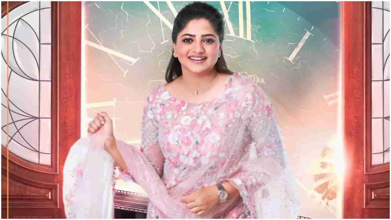 Rachita Ram: ರಚಿತಾ ರಾಮ್​ ಬರ್ತ್​ಡೇ ಸಂಭ್ರಮ; ‘ಡಿಂಪಲ್​ ಕ್ವೀನ್​’ ಮನೆ ಮುಂದೆ ಜಮಾಯಿಸಿದ ಫ್ಯಾನ್ಸ್​