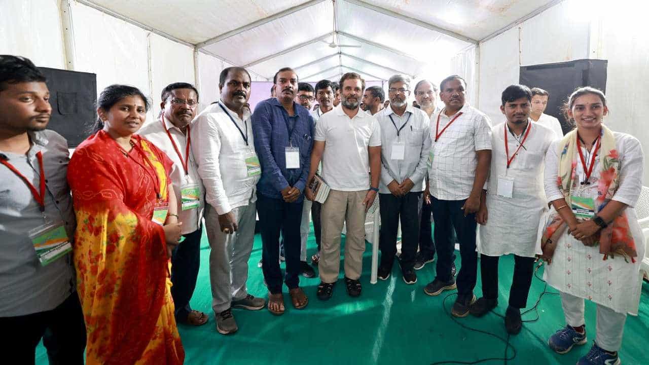 ದೇಶದಲ್ಲಿ ಎಜುಕೇಶನ್ ಎಮರ್ಜೆನ್ಸಿ ಸೃಷ್ಟಿ ಆಗಿದೆ: ರಾಜ್ಯಸಭಾ ಮಾಜಿ ಸದಸ್ಯ ಪ್ರೊ.ರಾಜೀವ್ ಗೌಡ ದೇಶದಲ್ಲಿ ಎಜುಕೇಶನ್ ಎಮರ್ಜೆನ್ಸಿ ಸೃಷ್ಟಿ ಆಗಿದೆ: ರಾಜ್ಯಸಭಾ ಮಾಜಿ ಸದಸ್ಯ ಪ್ರೊ.ರಾಜೀವ್ ಗೌಡ
