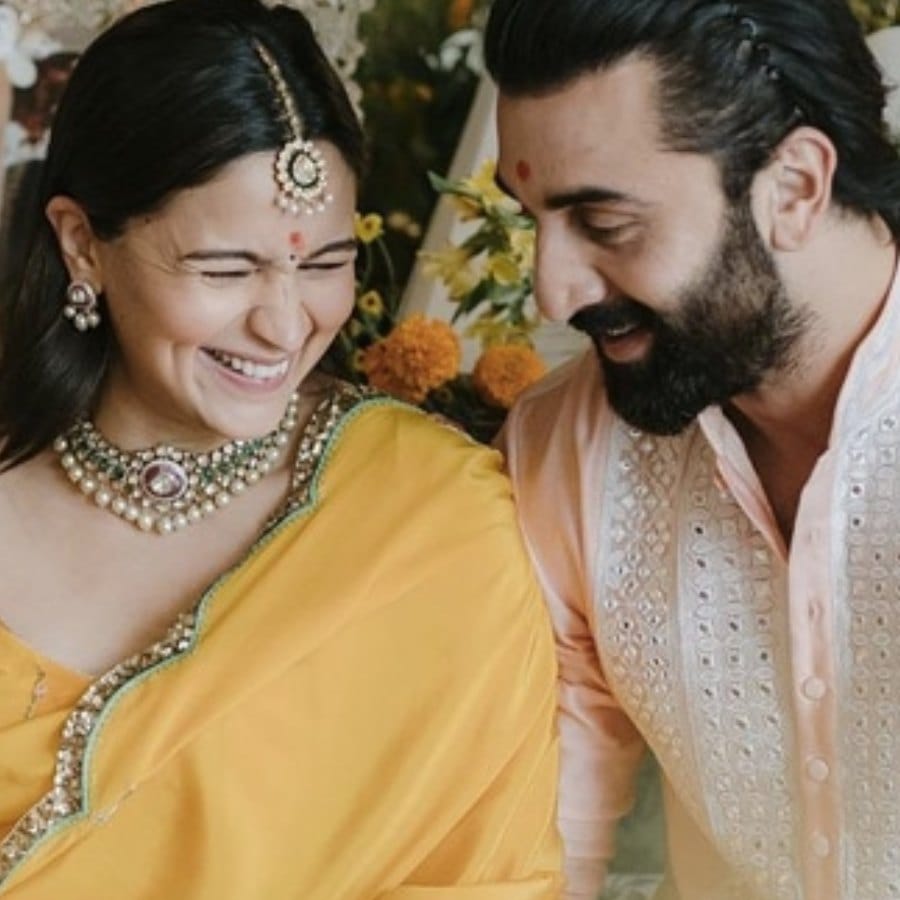 ಸದ್ಯ ‘ಅನಿಮಲ್’ ಚಿತ್ರದ ಶೂಟಿಂಗ್​ನಲ್ಲಿ ಬ್ಯುಸಿ ಇದ್ದಾರೆ. ಈ ಸಿನಿಮಾಗೆ ರಶ್ಮಿಕಾ ಮಂದಣ್ಣ ನಾಯಕಿ.