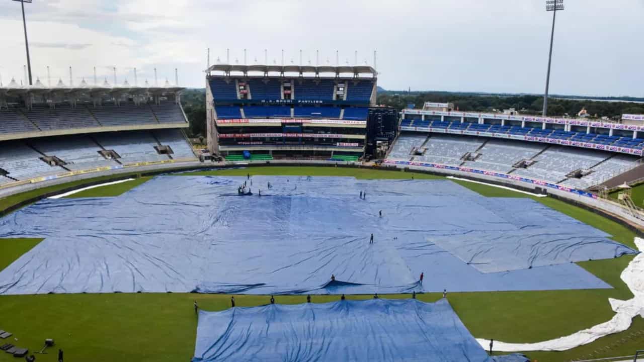 IND vs SA 2nd ODI Weather: 2ನೇ ಏಕದಿನ ಪಂದ್ಯಕ್ಕೂ ಮಳೆ ಕಾಟ; ಧವನ್ ಪಡೆಗೆ ಹೆಚ್ಚಾಯ್ತು ಟೆನ್ಷನ್ IND vs SA 2nd ODI Weather: 2ನೇ ಏಕದಿನ ಪಂದ್ಯಕ್ಕೂ ಮಳೆ ಕಾಟ; ಧವನ್ ಪಡೆಗೆ ಹೆಚ್ಚಾಯ್ತು ಟೆನ್ಷನ್